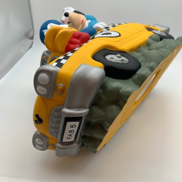 Vintage Disney Mickey Mouse and Friends Fab 5 Taxi Duck Cab Co. Fun Coin Bank - Picture 7 of 12